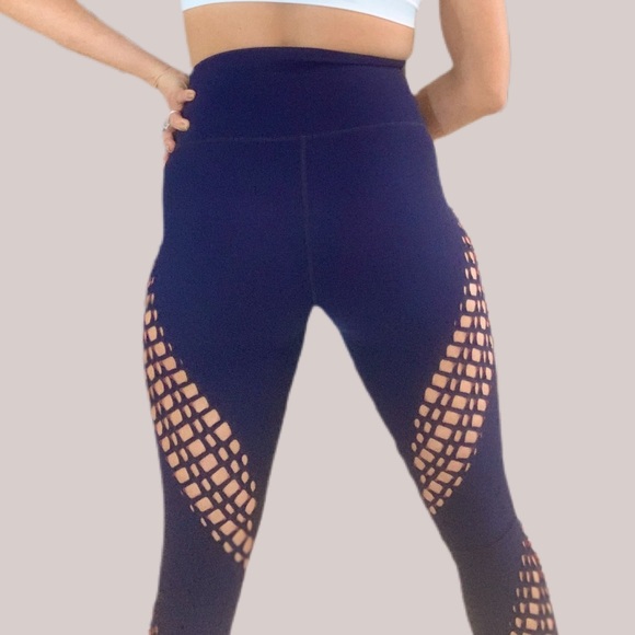 💥 Laser cut Leggings 💥 - Picture 5 of 10